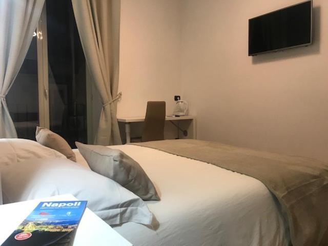 Base Plebiscito Bed & Breakfast Napoli