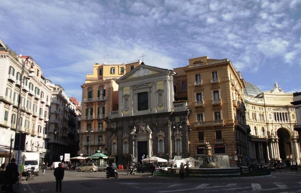 Base Plebiscito Napoli